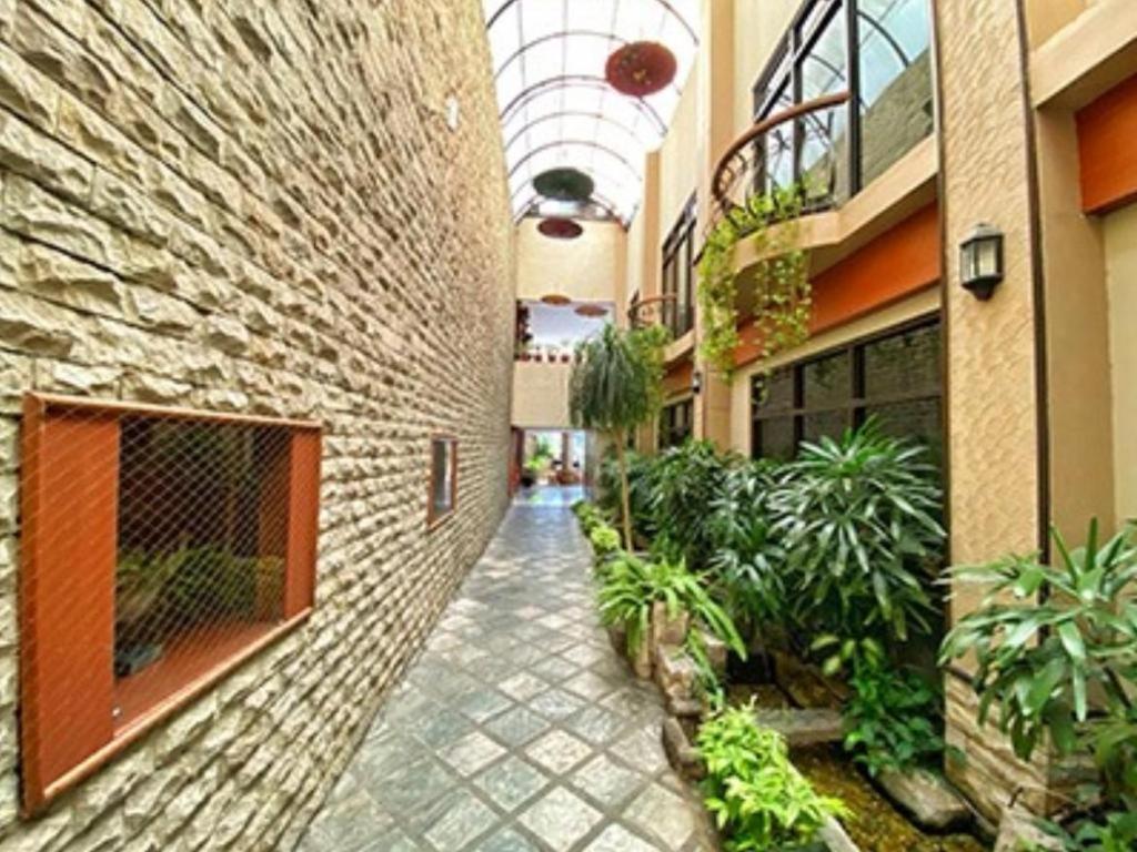 Bentani Hotel & Residence Сиребон Екстериор снимка