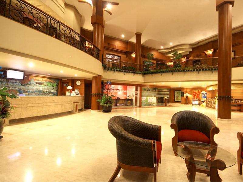 Bentani Hotel & Residence Сиребон Екстериор снимка